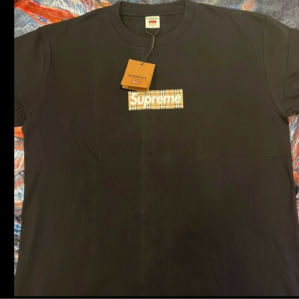 Supreme x Burberry Black T-Shirt